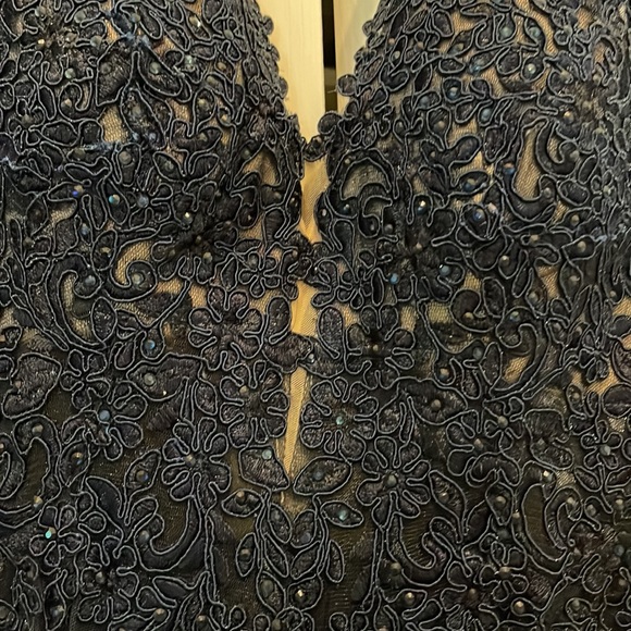 Faviana 8000 Navy Dress - Picture 3 of 5